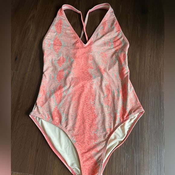 Snakeskin one piece - Picture 2 of 4